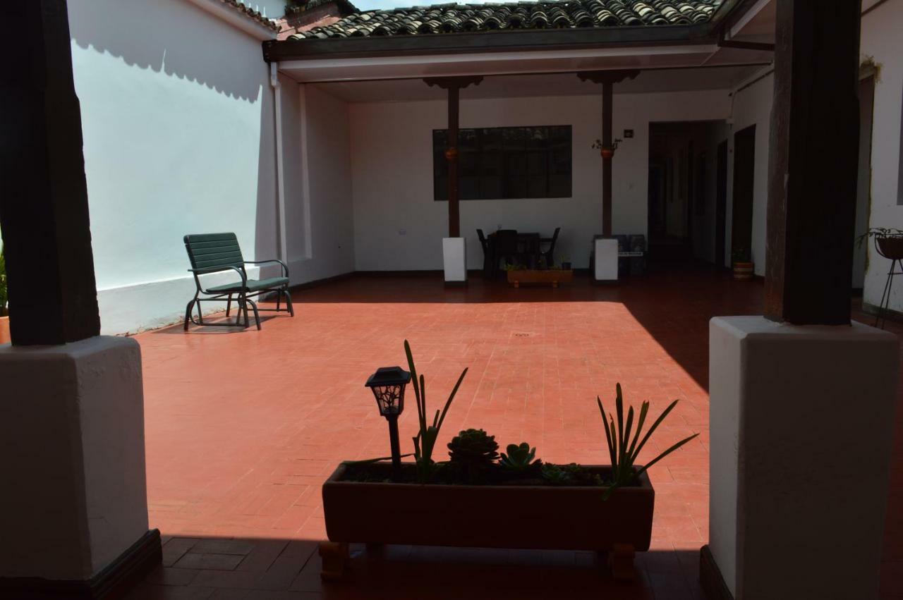 Hostel El Jardin Popayan Exterior photo